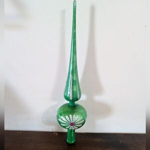 Vintage Italian Plastic Green Christmas Tree Topper Spire MCM Holiday Finial